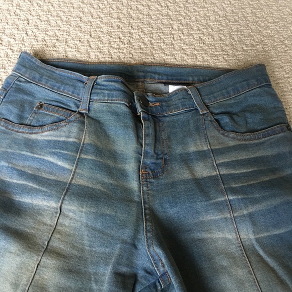 🌻💜👖Vintage, very cool, stretchy jeans - Picture 2 of 6